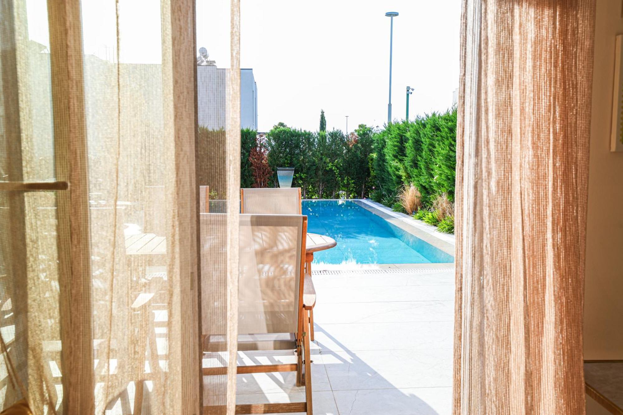 Vila 29 Valamar ドゥラス エクステリア 写真
