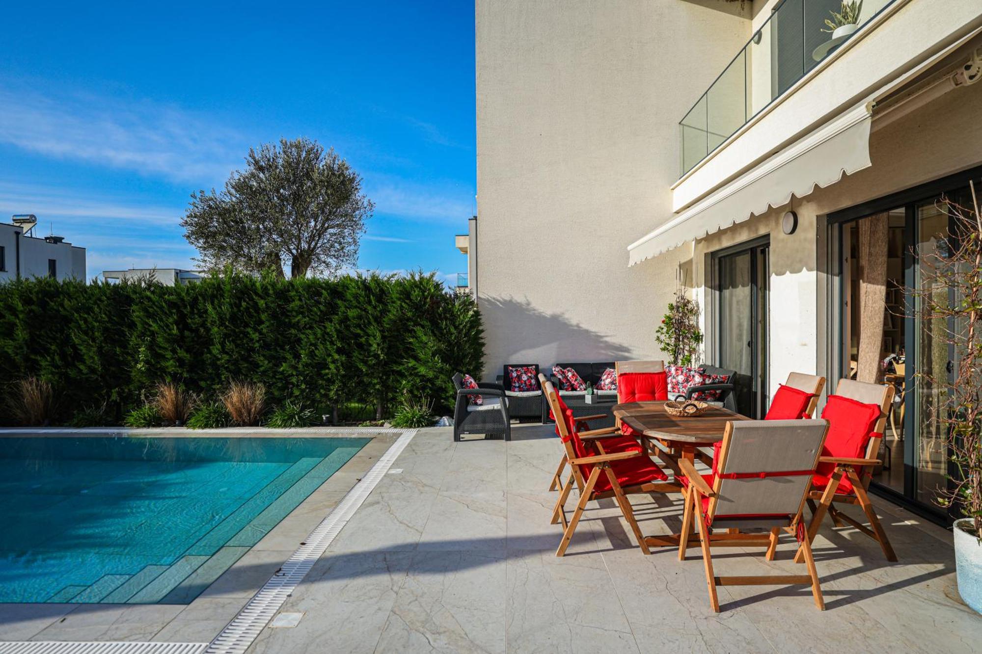 Vila 29 Valamar ドゥラス エクステリア 写真