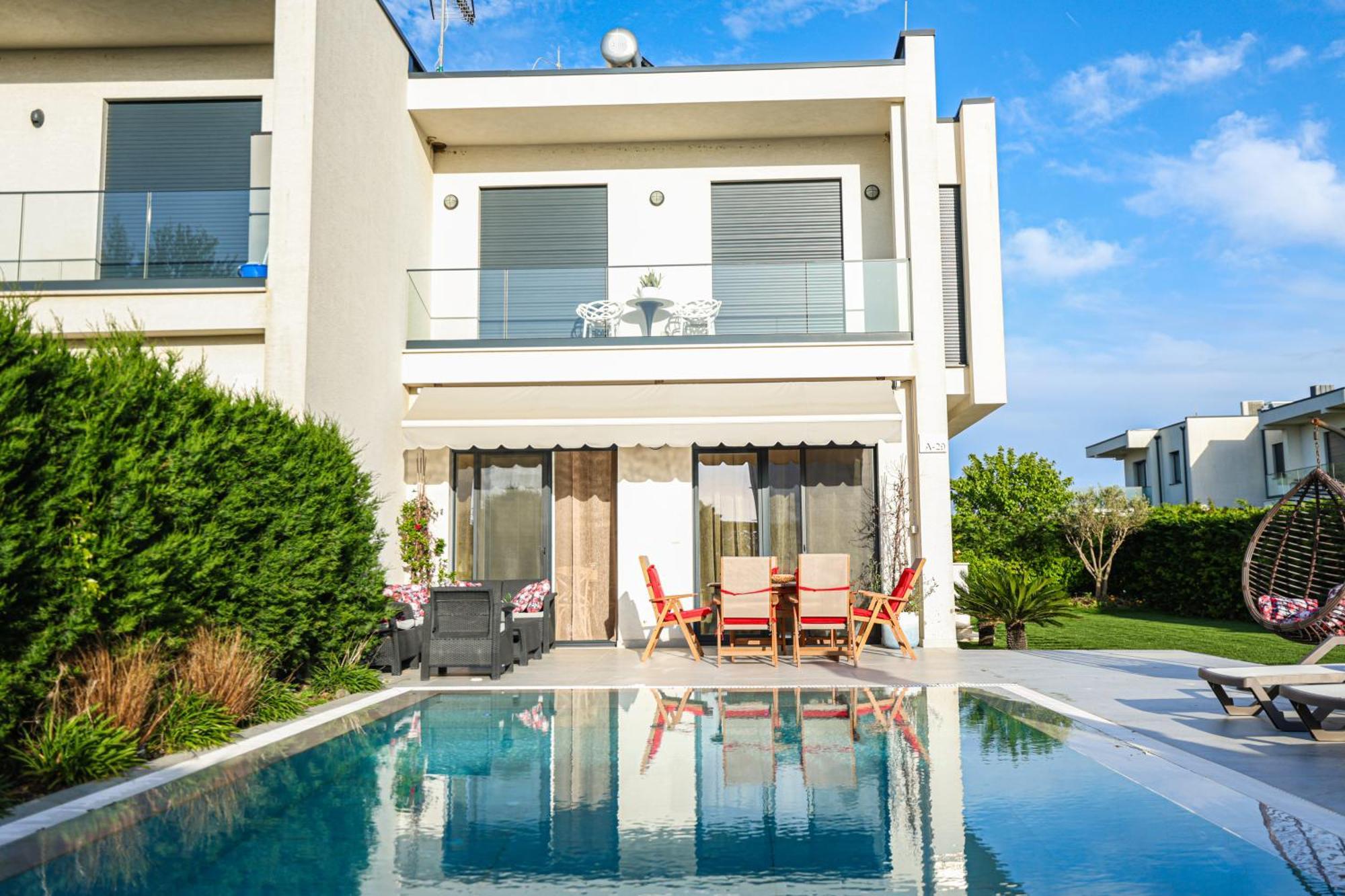 Vila 29 Valamar ドゥラス エクステリア 写真